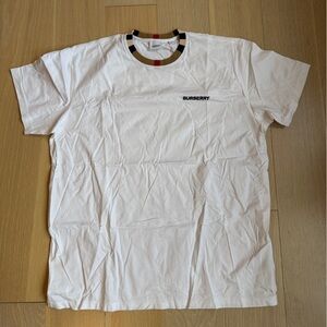 Burberry White Tee with Red and Tan Striped Collar size XL
